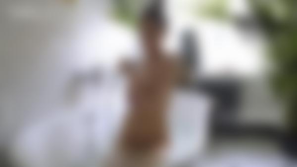 Zrzut ekranu #9 z filmu Dzień z życia Aliwtiny, Lwów, Ukraina