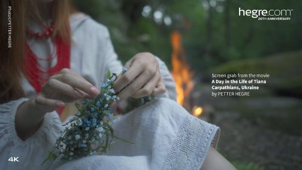 Tangkapan layar # 4 dari film Sehari Dalam Kehidupan Tiana, Carpathians, Ukraina