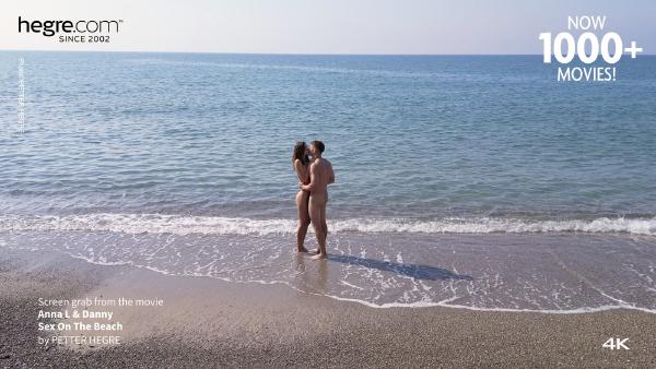 Screen grab #5 from the movie Anna L And Danny Sex On The Beach