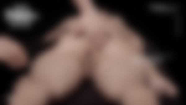 Skjágrip #11 úr kvikmyndinni Ariel Erótískt leðjunudd