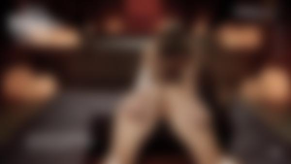 Screenshot #11 aus dem Film Tantra Ritualmassage