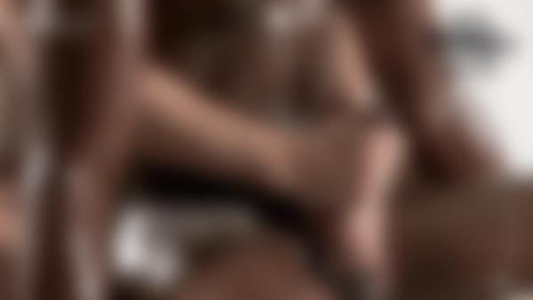 Skærmgreb #9 fra filmen Blister Lingam Massage