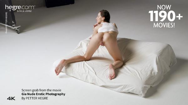 Screen grab #4 from the movie Gia Nude Erotic Photography