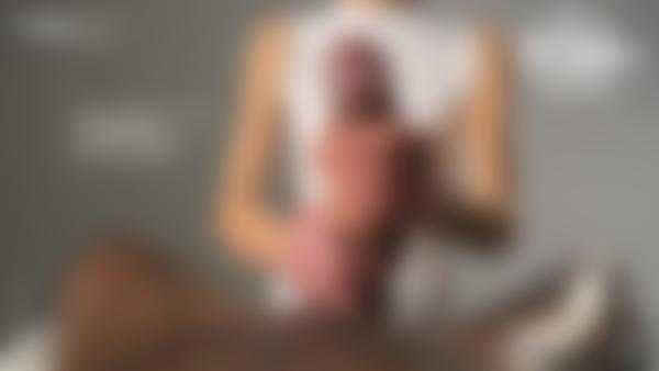 Skærmgreb #12 fra filmen Goro og Jasmine Cock Shock Therapy