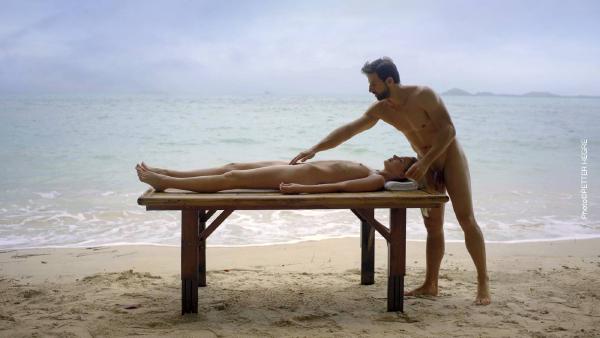 Intensive Übersprudelnde Orgasmusmassage