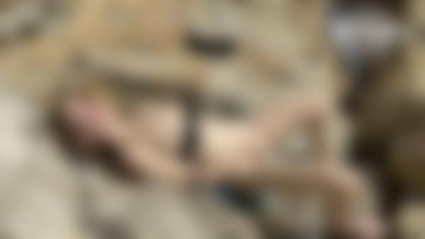 Skjermtak #9 fra filmen Jade - De sexy digitale nomadene flykter til Phuket