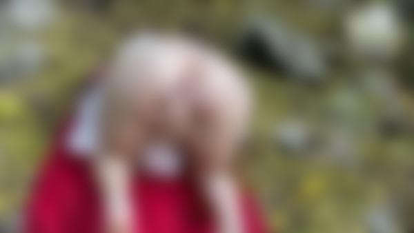 फ़िल्म 9 से स्क्रीन ग्रैब # जेड का एकल सेक्स एडवेंचर