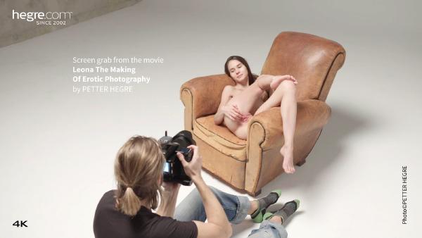 Captura de pantalla #3 de la película Leona Making Of Fotografía Erótica