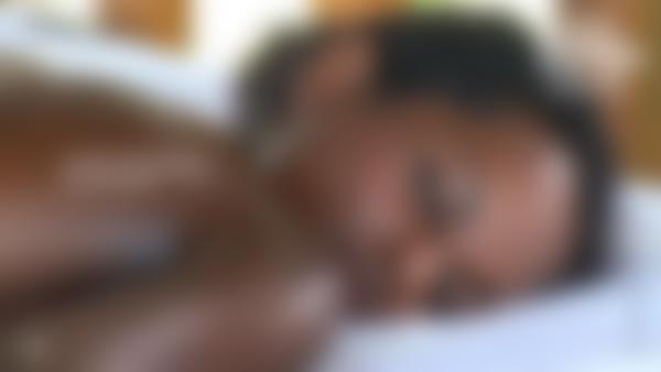 Skjágrip #11 úr kvikmyndinni Máritískt hitabeltisnudd