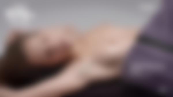 Captura de tela #12 do filme Massagem de orgasmo elétrico múltiplo