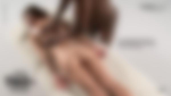 Skærmgreb #11 fra filmen Gensidig Erogen Massage