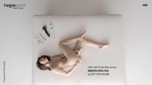 Skjermtak #1 fra filmen Ophelia Solo Sex