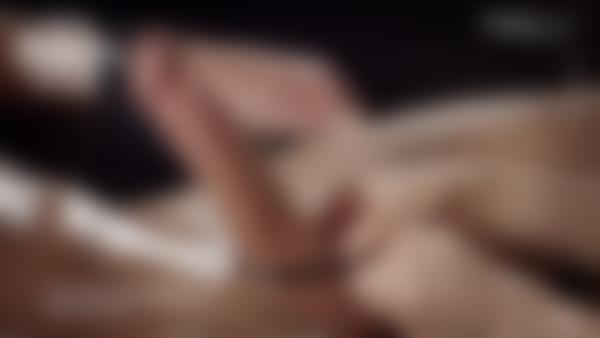 Skjágrip #11 úr kvikmyndinni Sársauka og ánægju typpasnudd