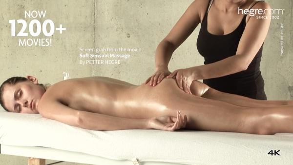 Screenshot #3 dal film Morbido massaggio sensuale
