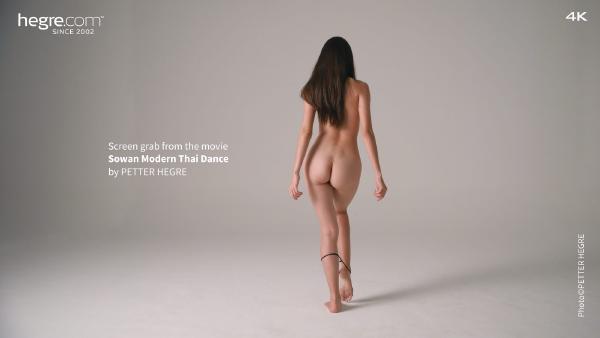 फ़िल्म 5 से स्क्रीन ग्रैब # सोवन आधुनिक थाई नृत्य