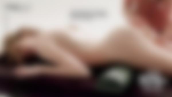 Ekrano paėmimas #11 iš filmo Orgazmo masažas