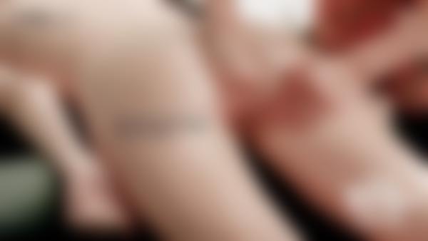 Ekrano paėmimas #10 iš filmo Orgazmo masažas