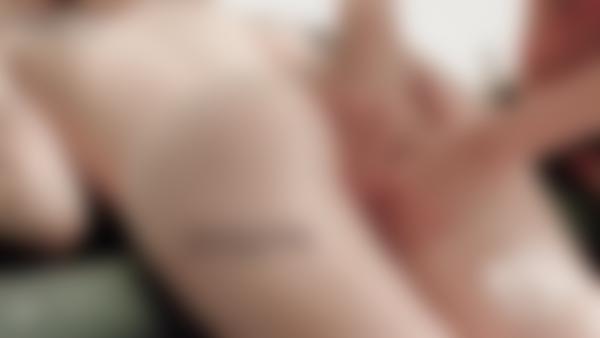 Ekrano paėmimas #12 iš filmo Orgazmo masažas