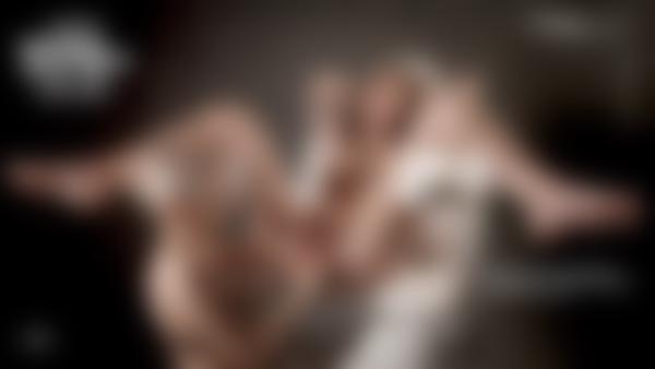 Екранна снимка №12 от филма Масаж на покорно робство