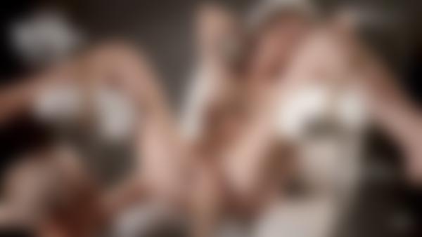 Екранна снимка №11 от филма Масаж на покорно робство