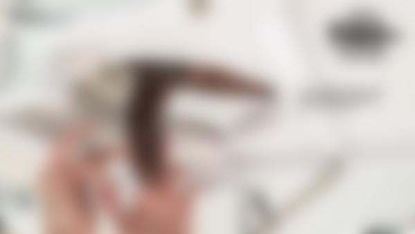 Ekrāna paņemšana #9 no filmas Tantriskā slaukšanas masāža