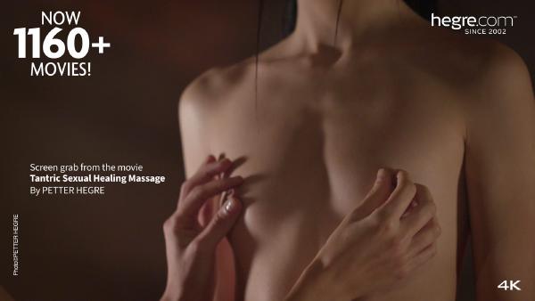 Ekrāna paņemšana #2 no filmas Tantriskā seksuālā dziedinošā masāža